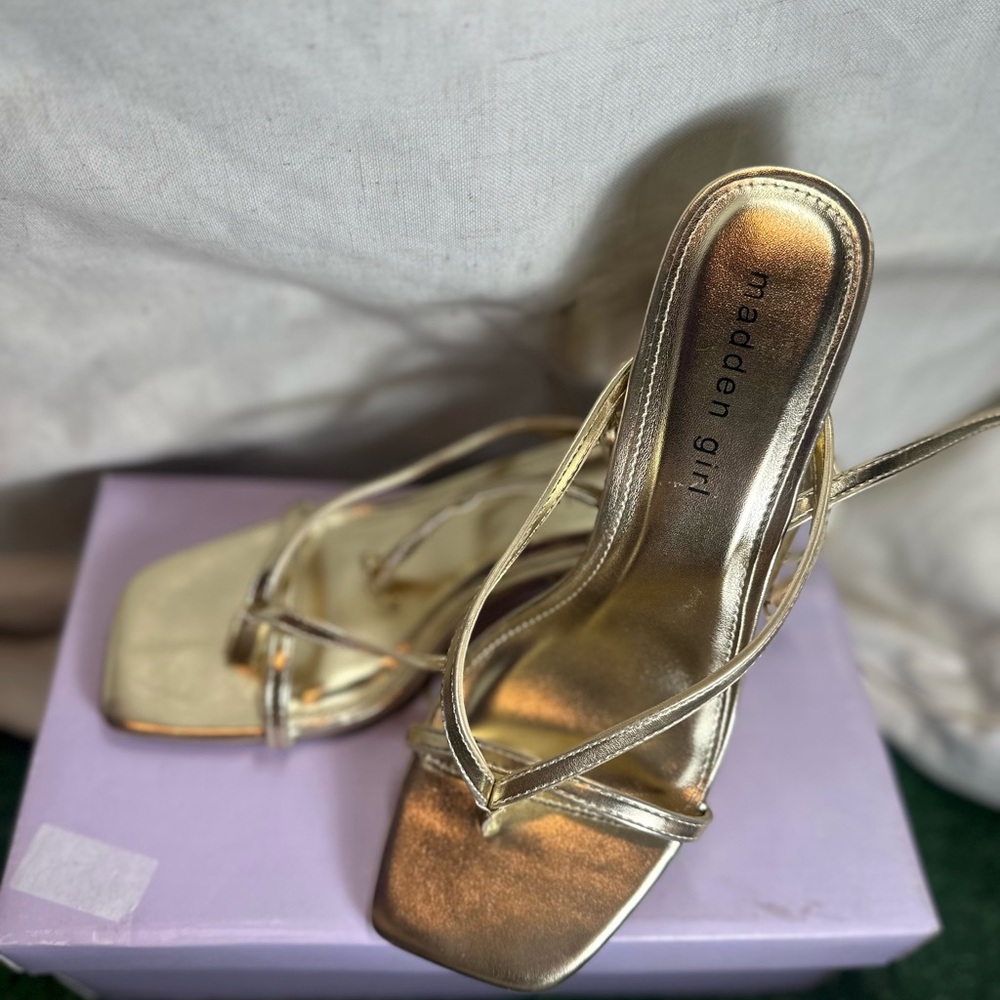 Madden Girl Gold Metallic Block Heels with Ankle Strap Design, NEW